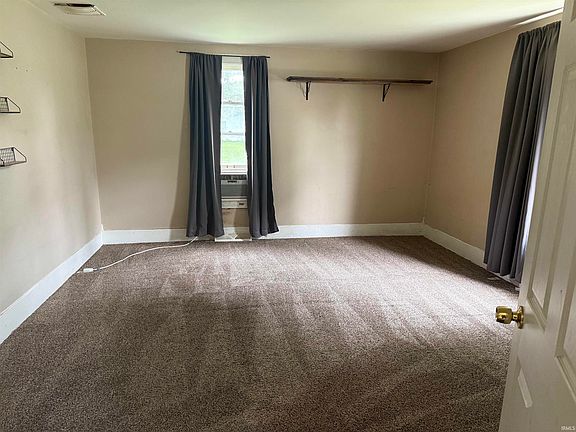 4th image of 400 W Pearl St