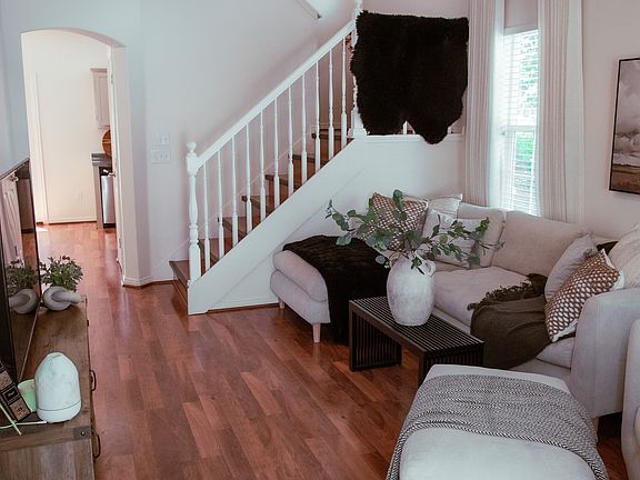 4th image of 5561 W Geronimo Way