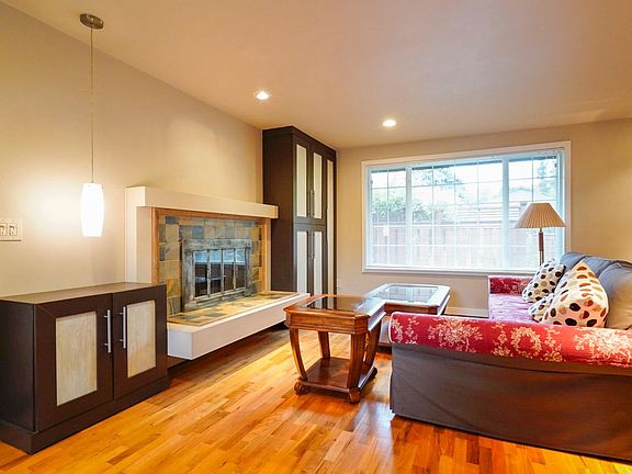 5th image of 8205 NE 142nd St