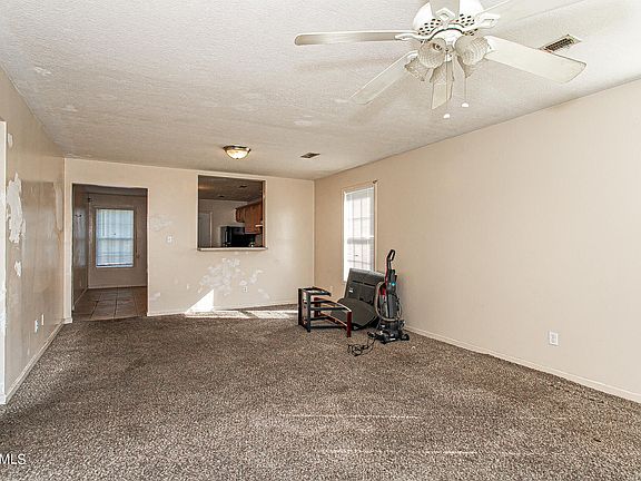 5th image of 3129 Ashland Ave