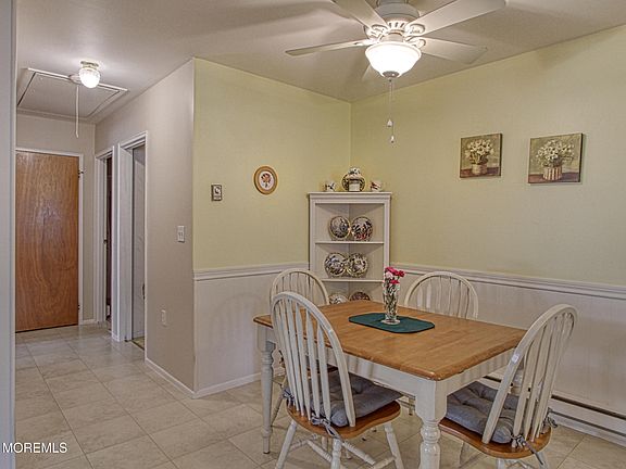 5th image of 185 D Laurel Place