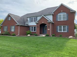 5903 Needle Rock Ct, Sylvania, OH 43560