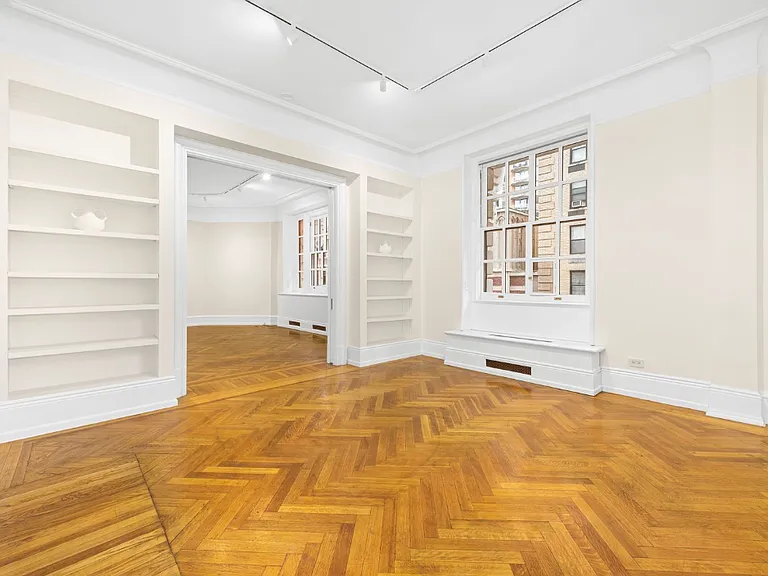 2109 Broadway #341 — Photo 16