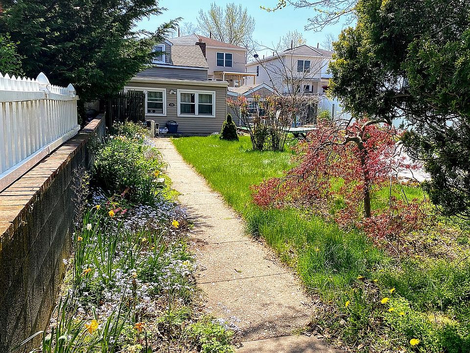 1st image of 248 Olympia Blvd