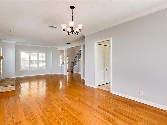 3rd image of 9256 Sea Oaks Ct
