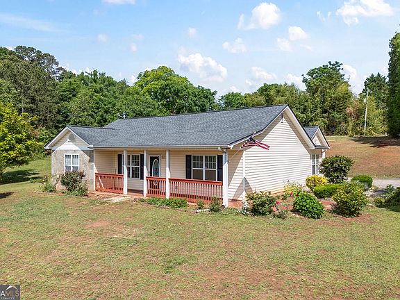 3rd image of 574 Mount Bethel Rd