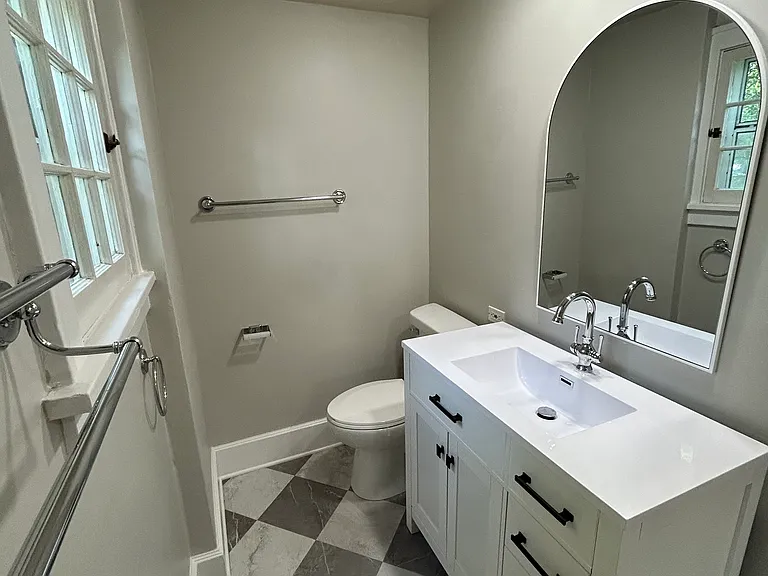 2217 Donald St — Photo 24