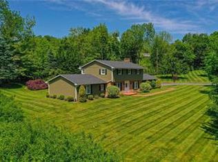 5812 Robin Ln, Coopersburg, PA 18036