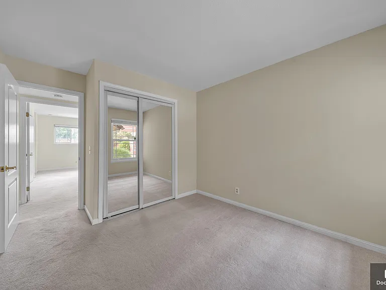 5405 Entrada Cedros — Photo 15