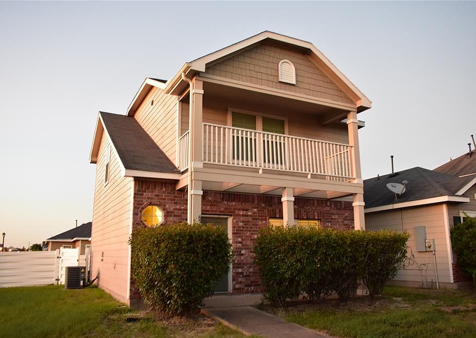 1st image of 6202 Provident Green Dr