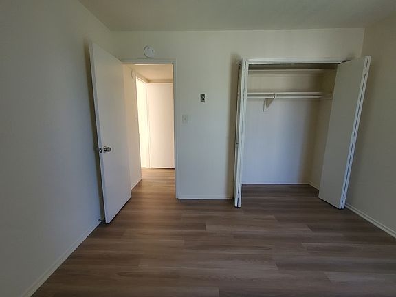 5th image of 3439 Emerald St APT 4