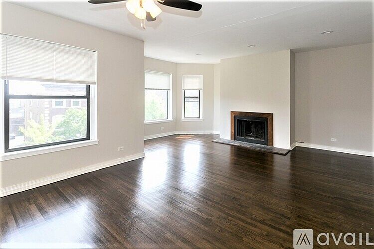 1st image of 918 W Belle Plaine Ave #3W