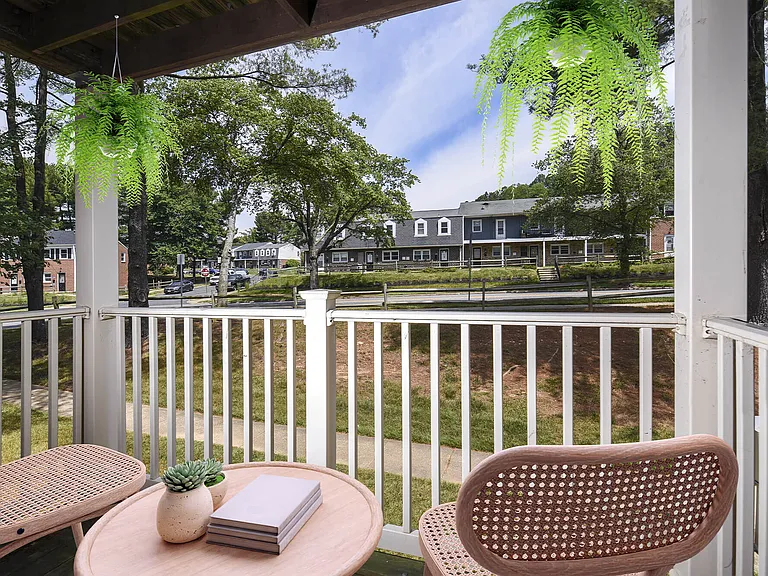 Mariners Pointe — Photo 14