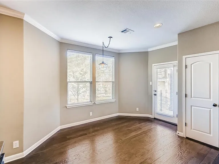 7500 Colina Vista Loop #A — Photo 8