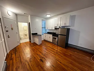 Rented by Salon Realty Corp