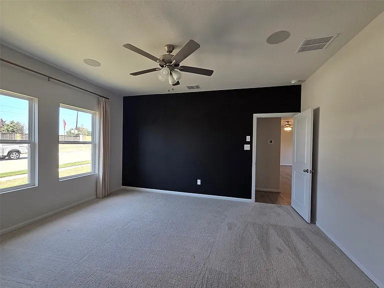 8902 Grand Western — Photo 22
