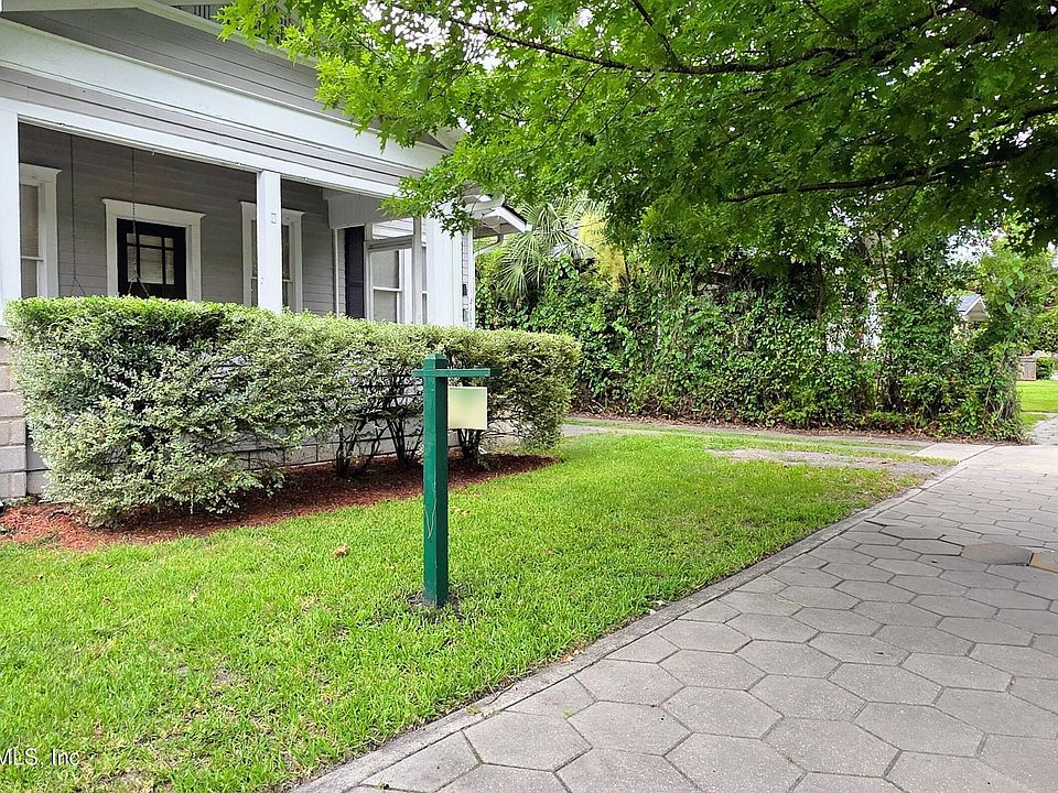 1st image of 2747 FORBES Street