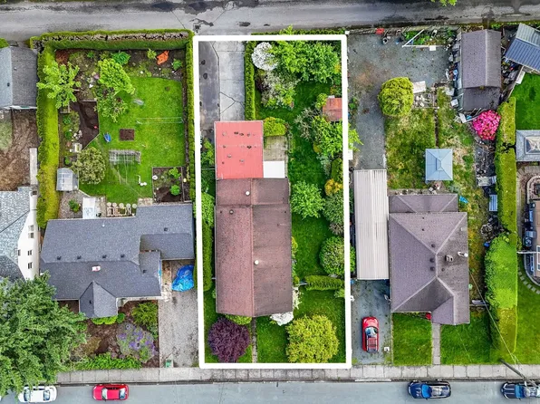 45782 Victoria Ave, Chilliwack, BC V2P 2T5