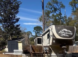368 Buena Vista Dr, Lillian, AL 36549