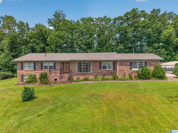 640 Timree St, Weaver, AL 36277