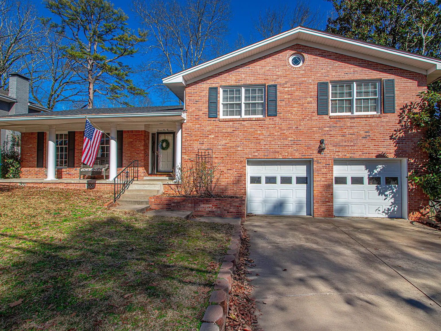 3 bed, 2.5 bath, 2518 sqft, $2,200 — Photo 4