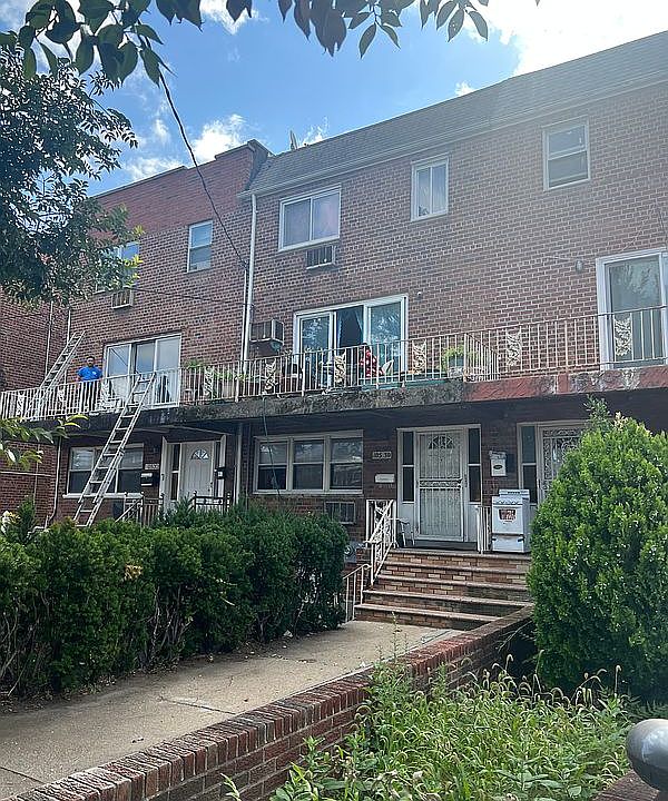 1st image of 10530 Avenue K
