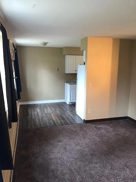 2 bed, 900 sqft, $1,400 — Photo 3