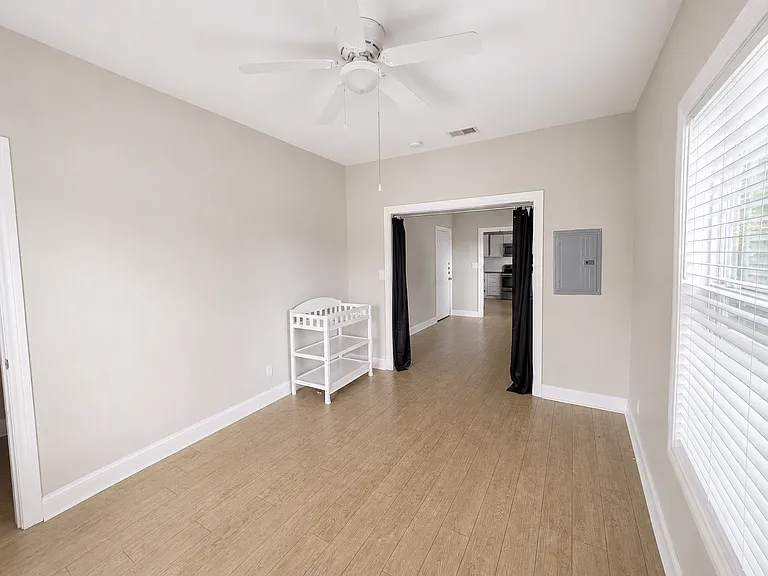 3720 Sockwell Blvd #5 — Photo 8