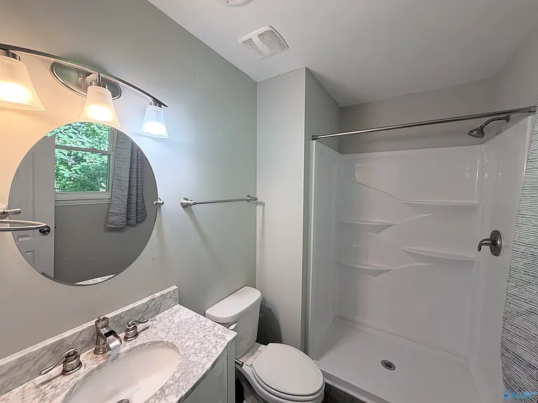 11114 Hillwood Dr SE — Photo 25