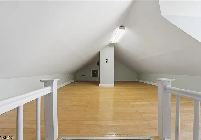 122 S Lincoln Ave #1 — Photo 8