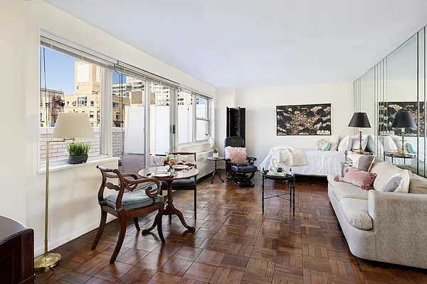 Sold by Douglas Elliman | media 8