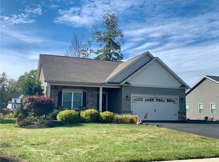 137 Sackets Lndg, Rochester, NY 14612