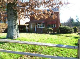 415 Penn Vista Dr, Pittsburgh, PA