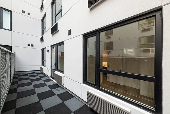 Rented by Leasing Management LLC | media 19