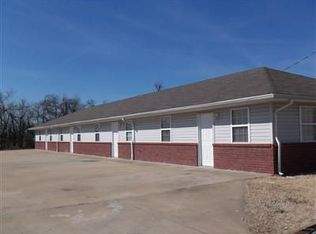 219 S Jefferson St, Walnut Grove, MO 65770