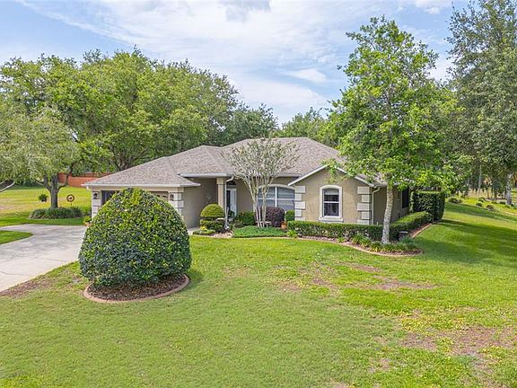 3rd image of 2780 Princeton Pl