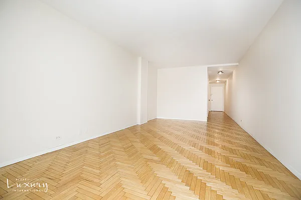 Rented by Keller Williams NYC | media 10