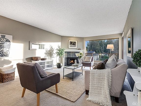 3rd image of 9416 1st Ave NE APT 414