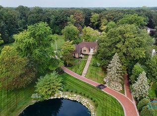 540 S Centennial Rd, Holland, OH 43528