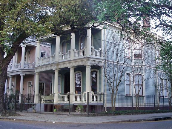 3rd image of 1926 Prytania St