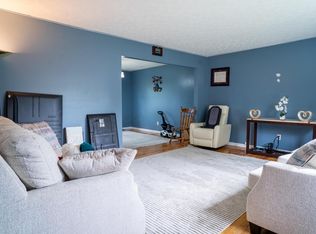 6272 Skywae Dr, Columbus, OH 43229