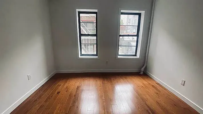 229 Mott St #1 — Photo 4