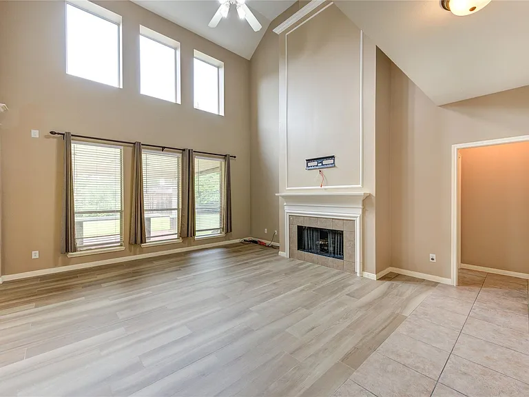 22122 Shady Heath Ln — Photo 7