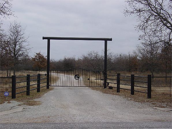 1st image of 567 Highway 112
