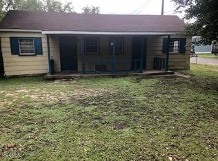 5000 Old Pass Rd #2, Gulfport, MS 39501