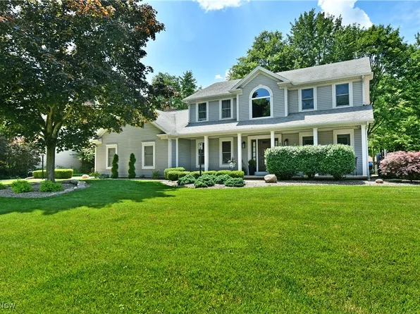 354 Westchester Dr SE, Warren, OH 44484