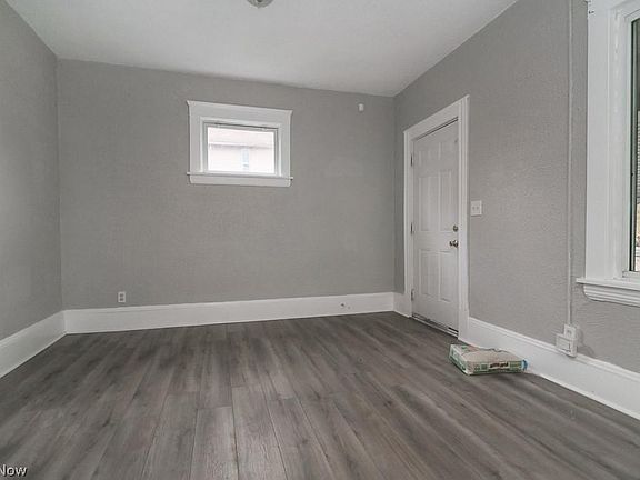 5th image of 3313 W 44th St