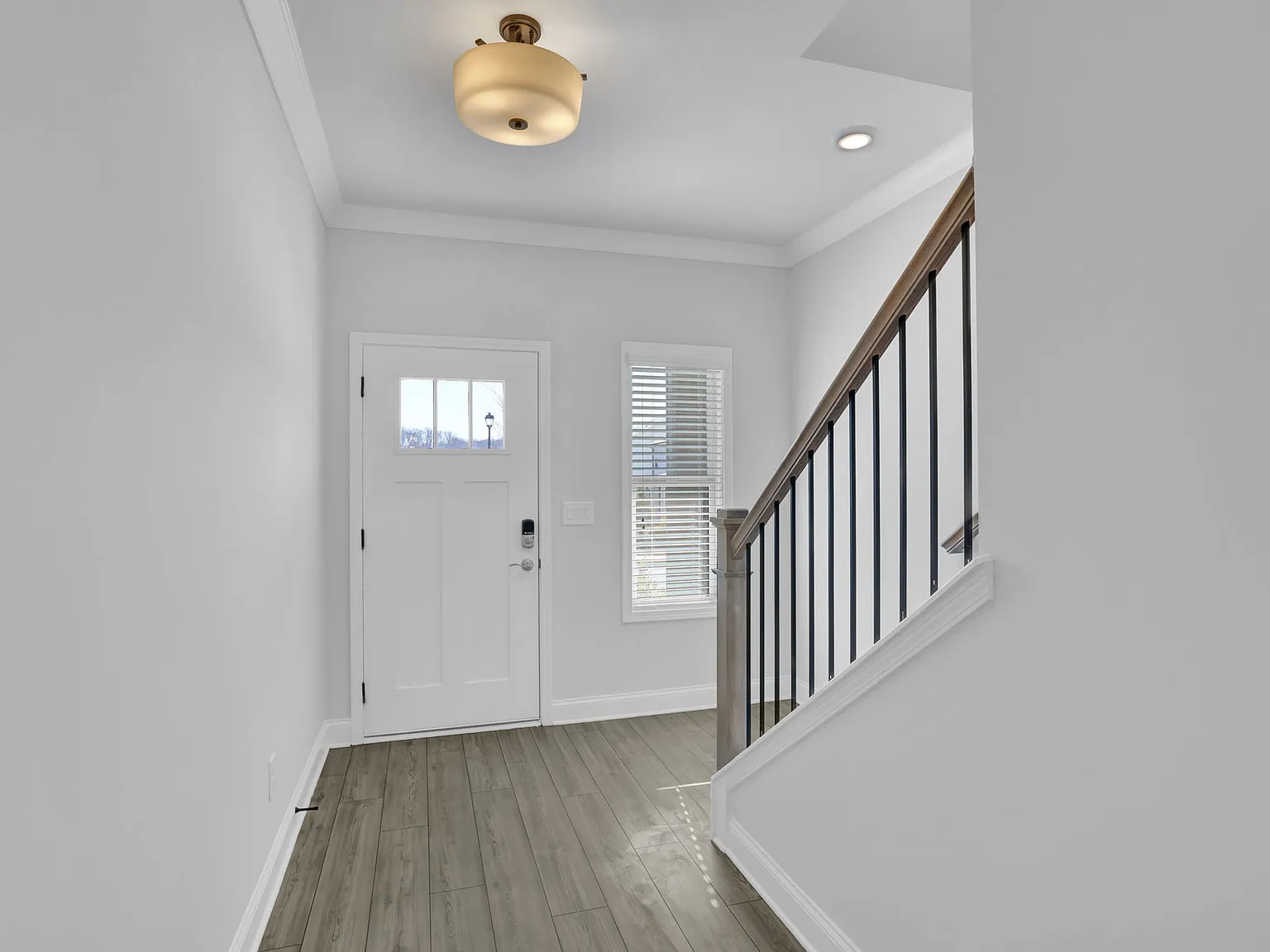 3576 Cavell Ct — Photo 4