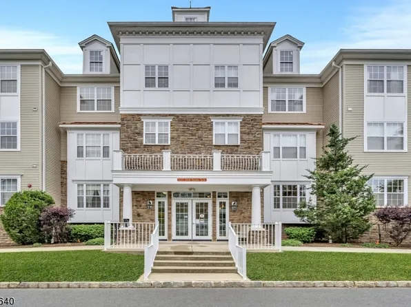 2105 Enclave Cir, Franklin Twp., NJ 08873