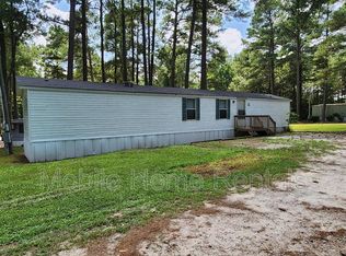 5700 Hummingbird Ln, Youngsville, NC 27596